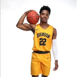 Meet your Posher, Kylan